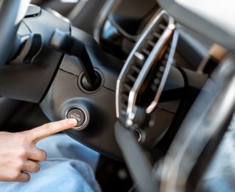 Comment démarrer une voiture quand il fait très froid ?