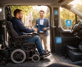 découvrez les critères d'assurance auto spécifiquement adaptés aux conducteurs handicapés pour choisir la meilleure couverture en toute sérénité.