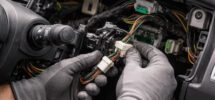 découvrez comment identifier et prévenir les faux contacts du clignotant sur une renault clio 3. guide complet pour éviter les pannes et assurer la sécurité de votre véhicule.